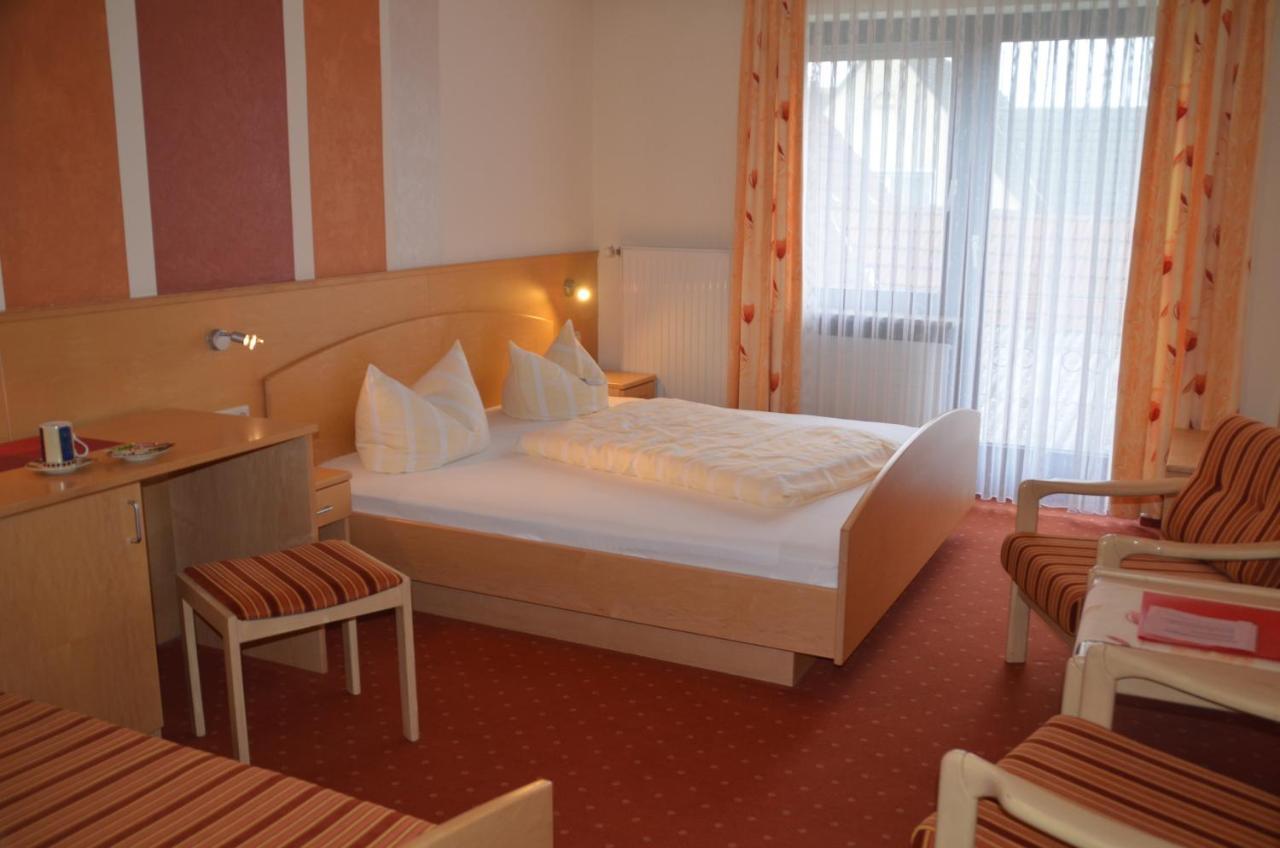 Hotel Koenigsteiner Hof Кёнигштайн Экстерьер фото