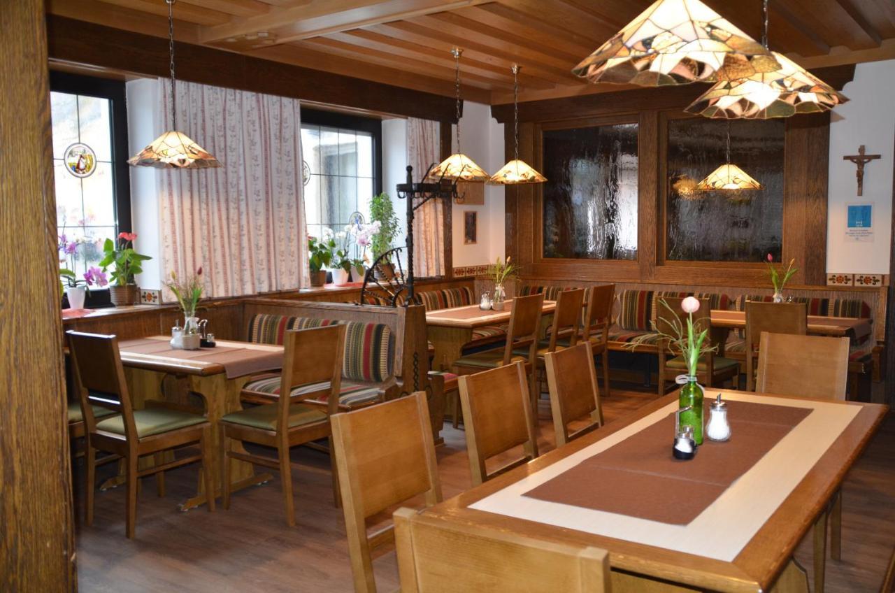 Hotel Koenigsteiner Hof Кёнигштайн Экстерьер фото