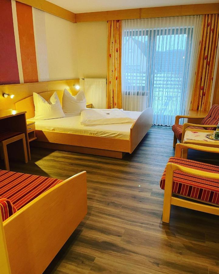 Hotel Koenigsteiner Hof Кёнигштайн Экстерьер фото