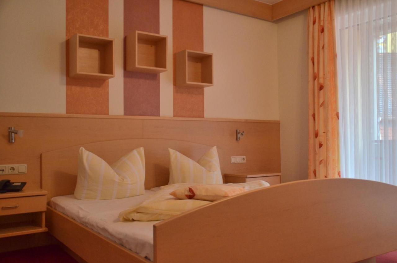 Hotel Koenigsteiner Hof Кёнигштайн Экстерьер фото